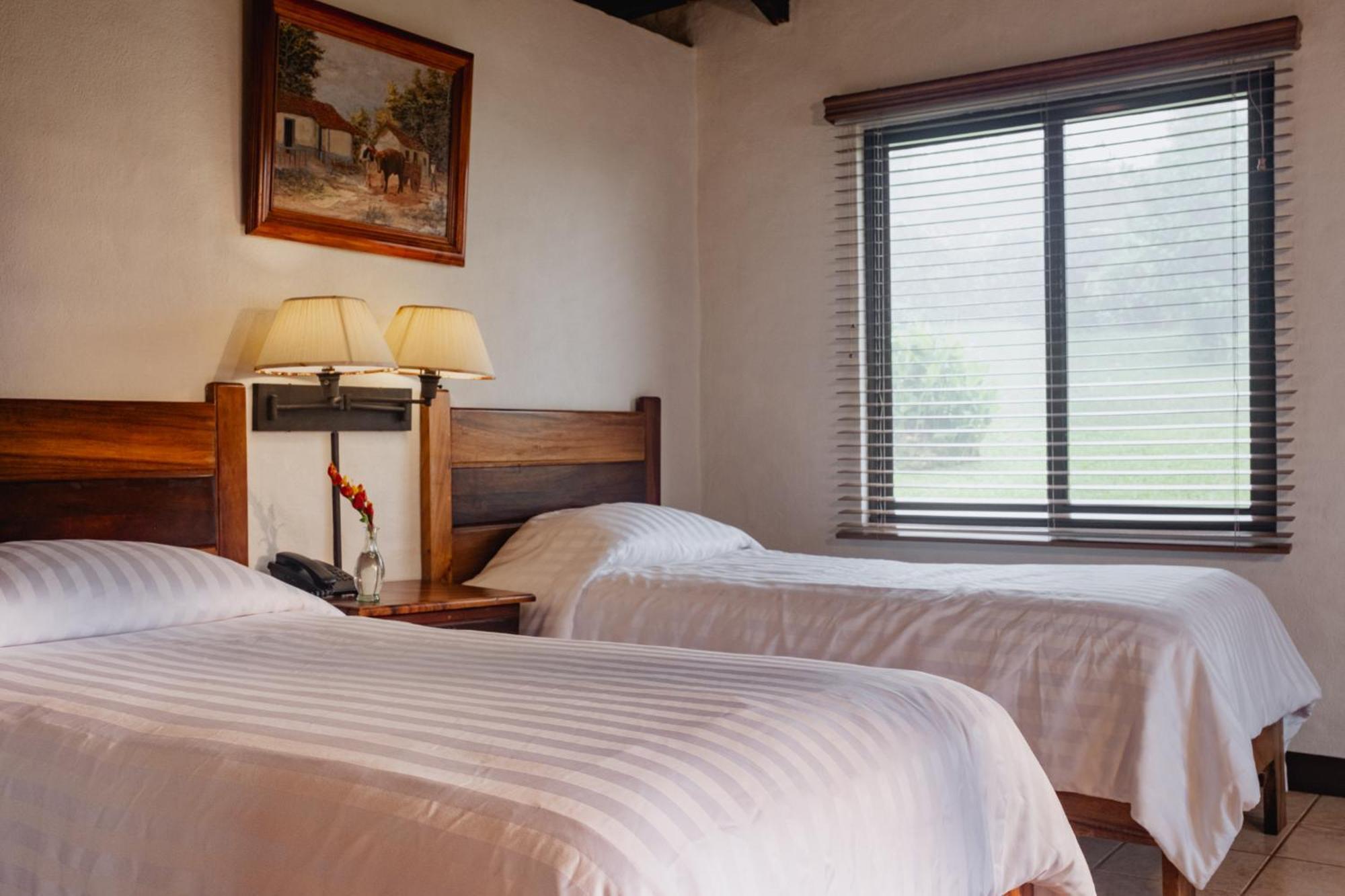 Villa Blanca Cloud Forest Hotel & Retreat San Ramón Værelse billede